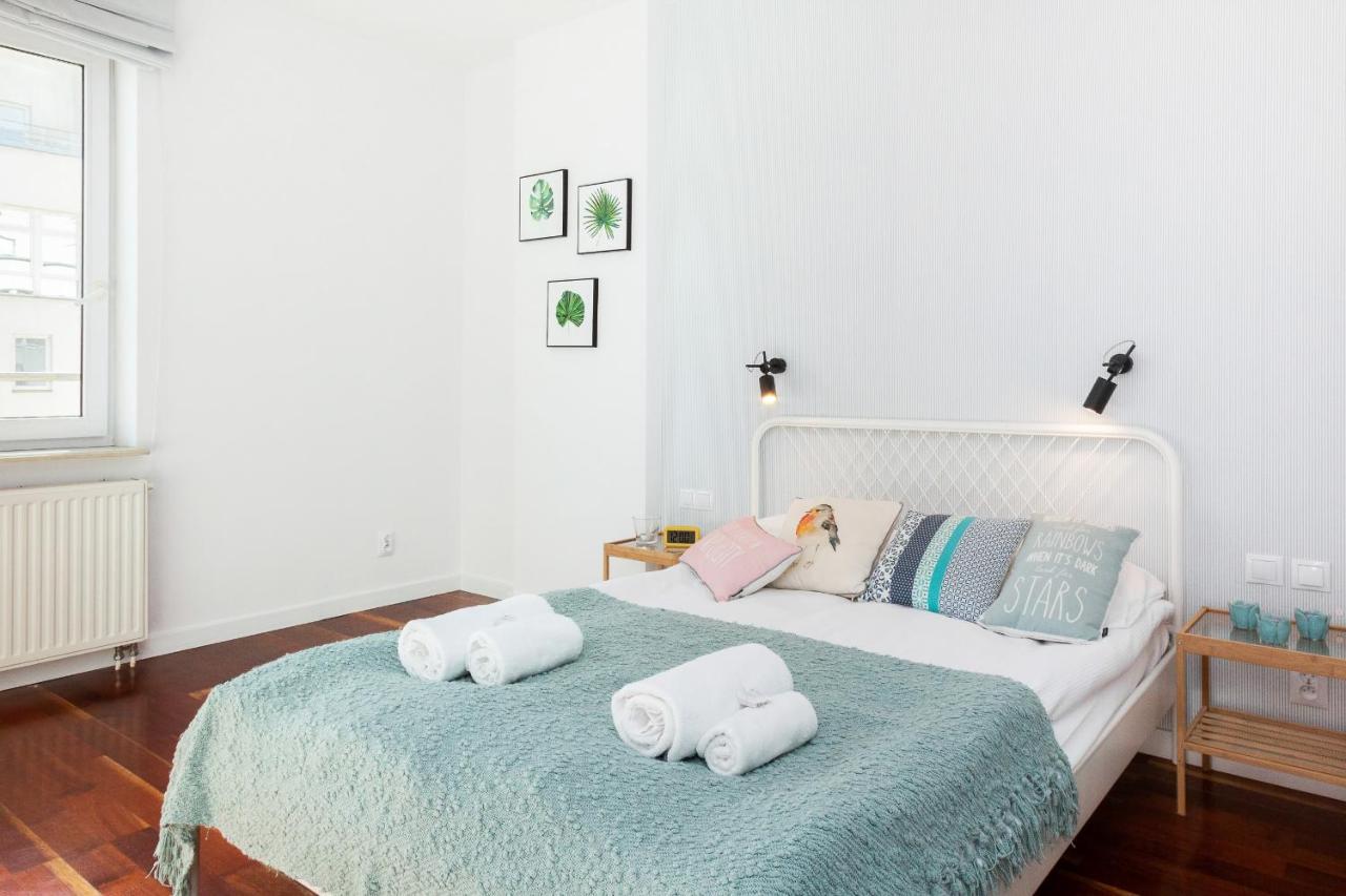 Apartments Warsaw Zelazna By Noclegi Renters Exterior photo